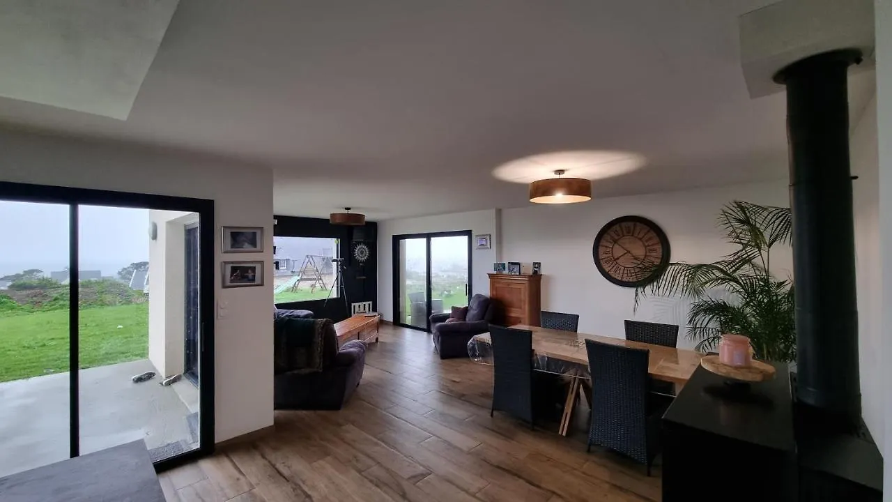Holiday home Maison 3 Chambres Vue Mer Et Phare Plouarzel